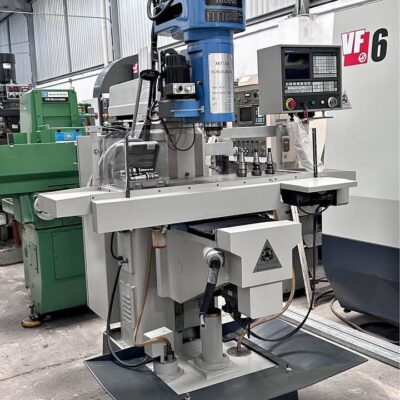 FRESADORA CNC / XK7130A